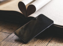 iphone czy książka